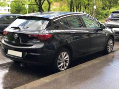 Автомобиль Opel Astra для аренды в Санкт-Галлене